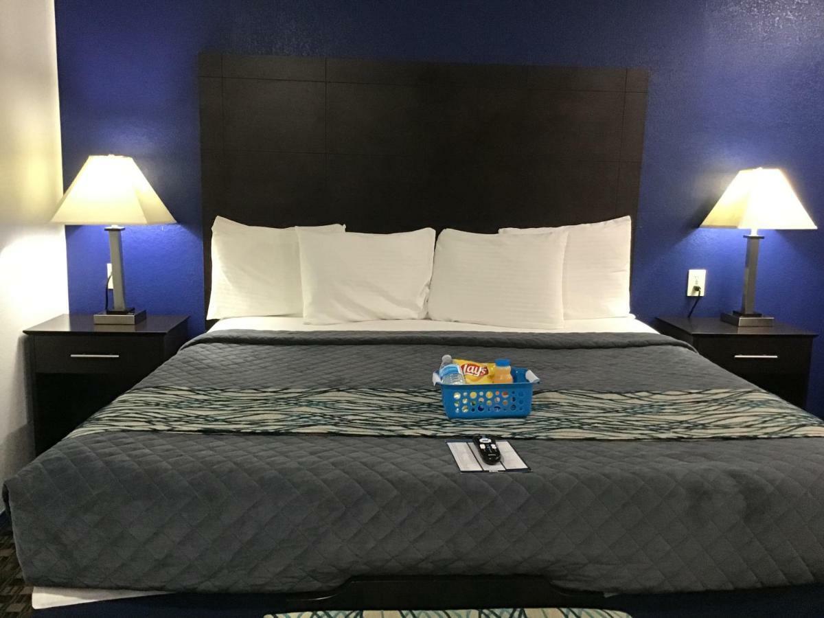 Budget & 2* Oklahoma City